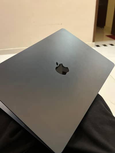 Macbook Air M3 2024 16-512  15 Inch