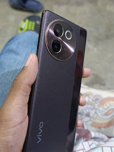 Vivo V30e With Full Box