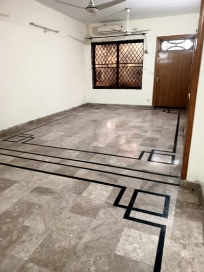 Single story house for rent model town phs 1