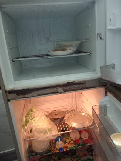 fridge for sale 03007093604
