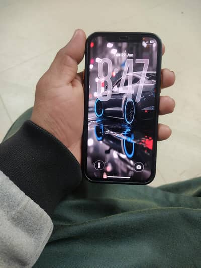 iphone 12. icloud lock