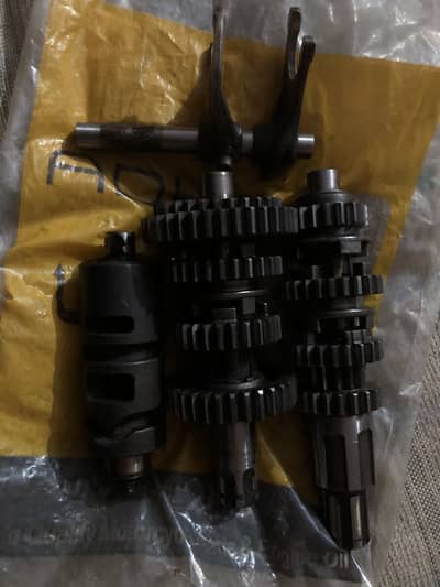 AoA 125 gair set and pin pack waight