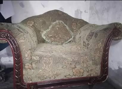 only one seat is pressed