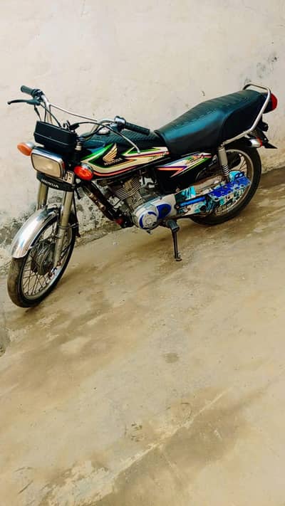 Honda 125 16 model