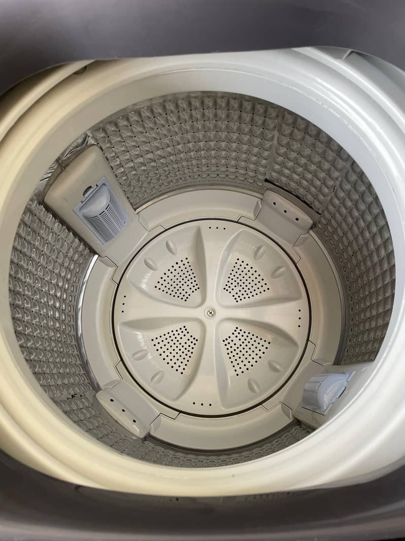 Haier fully Automatic machine new 3