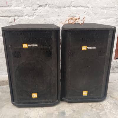 12 Inch Speaker For sale only 1 month used