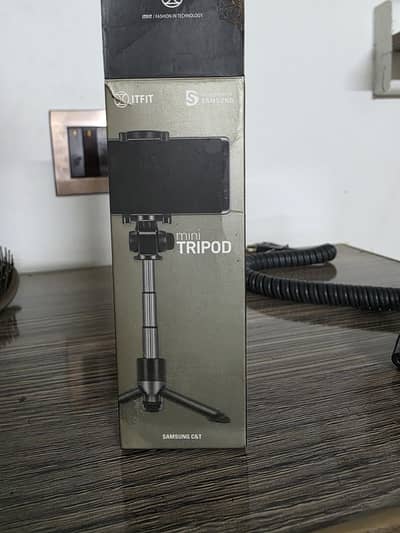 Samsung mini Tripod Selfie Stick
