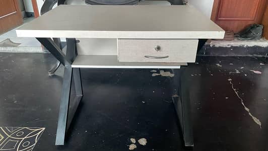 study table fine wood