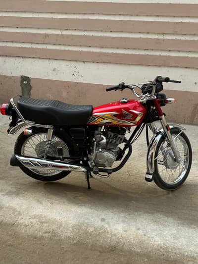 Honda CG 125 2025 Model new condition