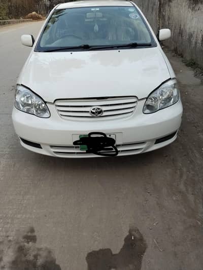 Toyota Corolla SE saloon petrol total original