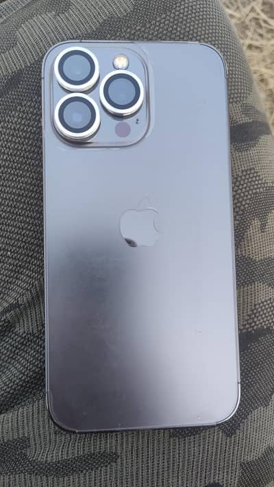 Selling Iphone 13 Pro