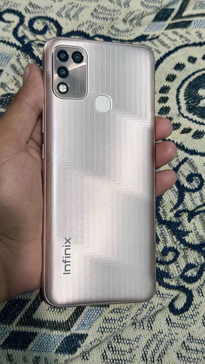 Infinix Hot 11 Play