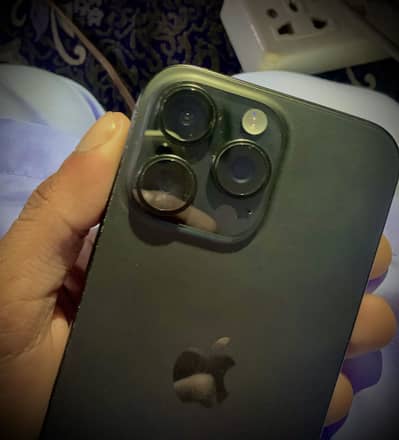 iPhone 16 Pro Max  (Warranty till 07 April 2026)