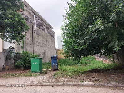 5 Marla Plot Available For Sale In Bahria Town Lahore