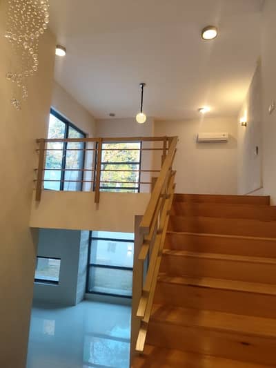 Brand New Luxury Designer House