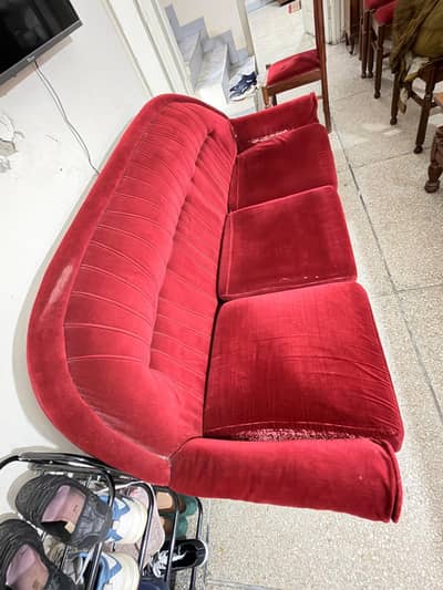 5 seater sofa set Red velvet in good price