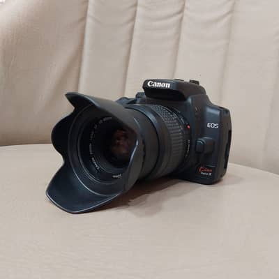 Canon 400D DSLR Camera with Canon 35-80 mm lens