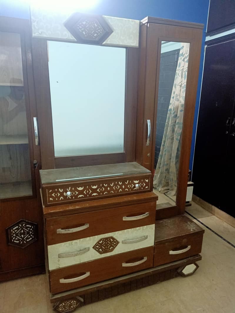 Dressing Table 1
