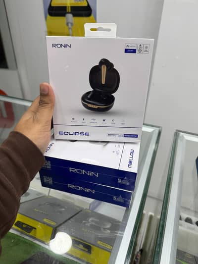 RONIN ECLIPSE EARBUDS