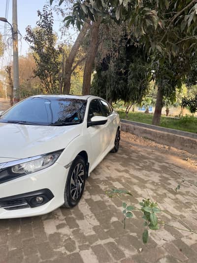 Honda Civic oriel 2017