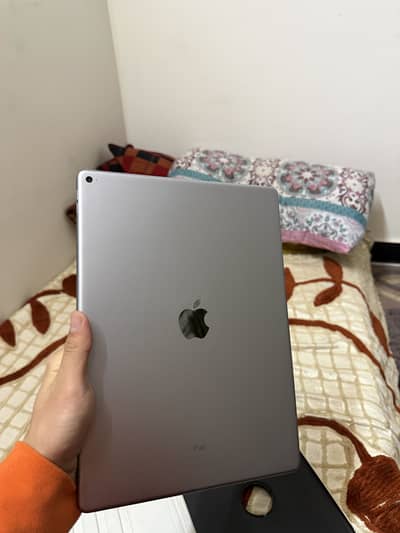 Ipad Pro (12.9 inch)