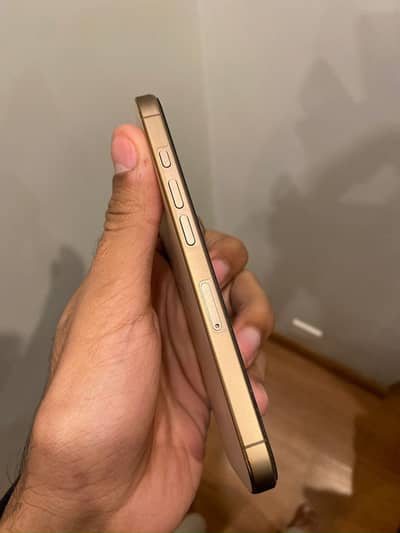 Iphone 16pro 512gb pta approved