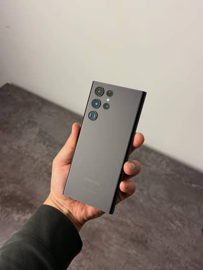  Samsung Galaxy S22 Ultra (Non-PTA Approved)  kit only