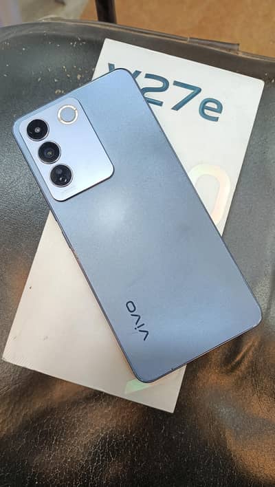 Vivo v27e 8 /256
