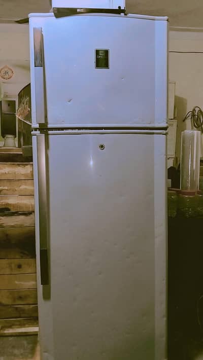 dawlance fridge bilkul okay hai koi masla nahi hai