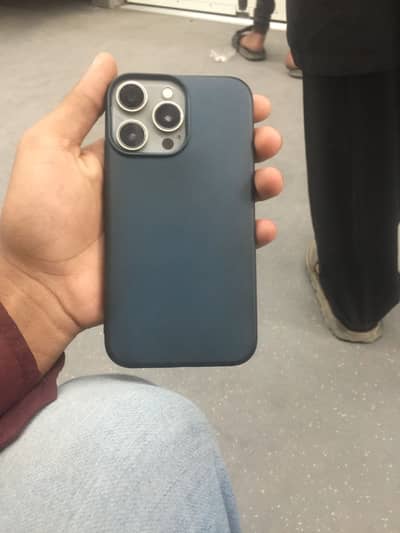 iPhone XR converted 15 pro