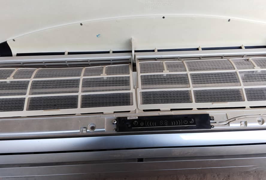 Dawlance Split Ac, excellent condition 1