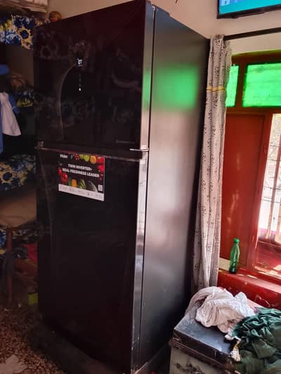 Haier fridge full size say Jo chota hota hy eo hy 10 year warranty m h