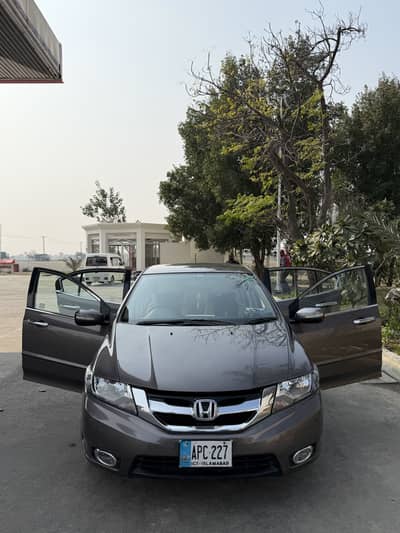 Honda City 2019 Manual No touch 10/10 Genuine. Titanium Grey
