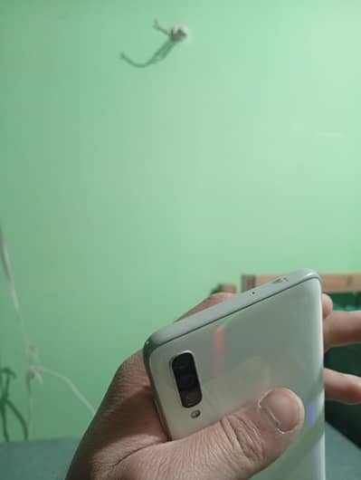 Samsung A70 panal khrab hay