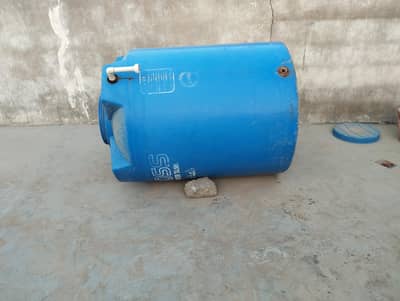 water tanki 1000 LTR