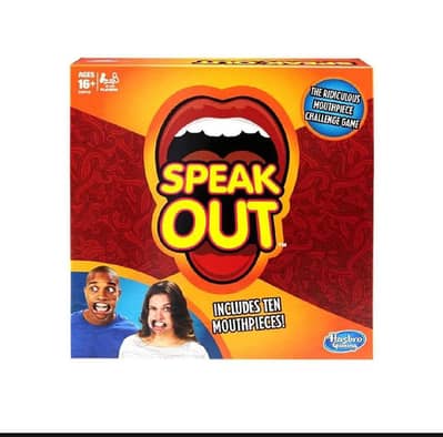 Speak Out – The Ridiculous Mouthpiece Challenge Game (Hasbro)