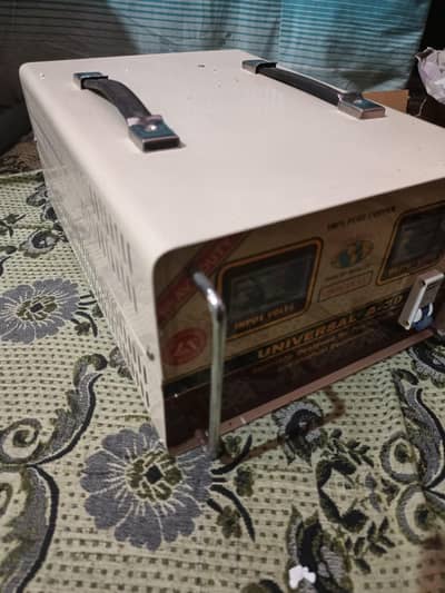 universal stabilizer 3000w