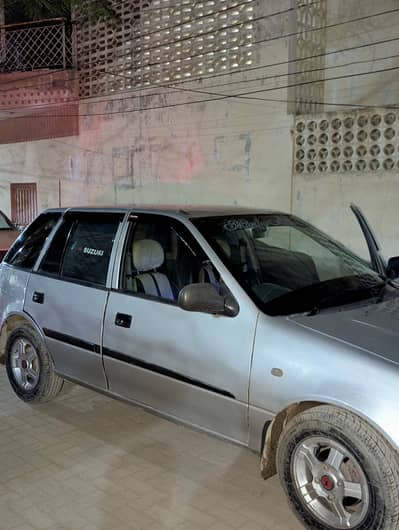 Suzuki cultus 2015