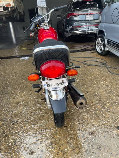 honda 125 2015 model all ok bike h koi kam nh h bike me