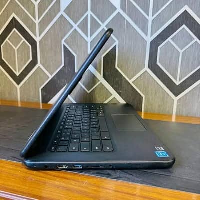 Lenovo N42 Chromebook With charger batry bakup buhut acha hy 14 inch