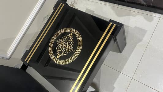 slightly used 2table