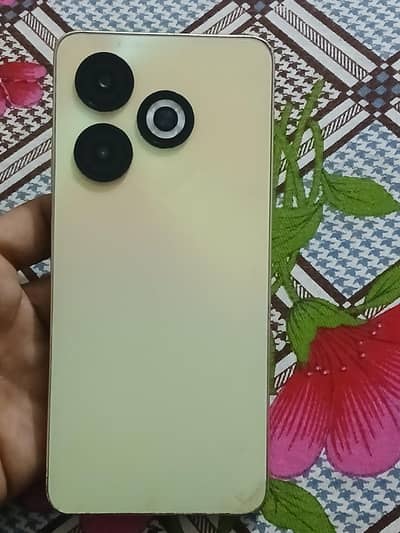 infinix smart 8 4+4/64gb with box charger