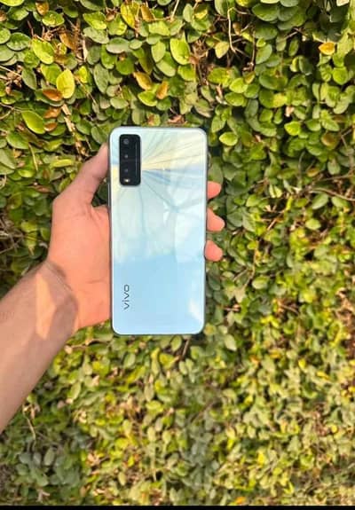 vivo y20 4-64 only mobile 10/9.5 all ok original Mobile