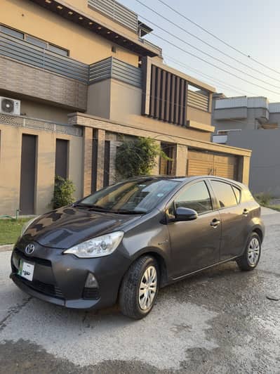 Toyota Aqua S push start 12-15