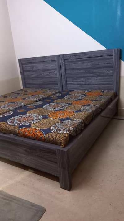 2 single bed with molty form mattress