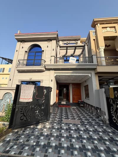 5 Marla Brand New House Are Available For Sale in park view city