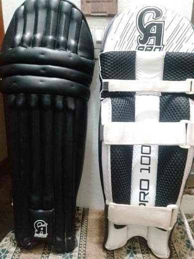 CA pro black pads and shrey helmet
