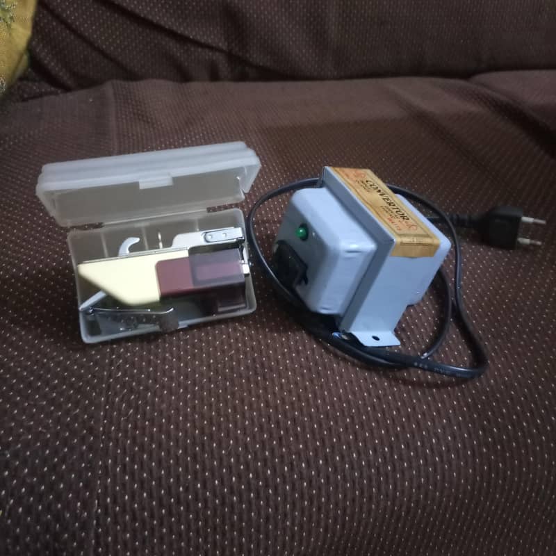 good condition sewing machine automatic 9