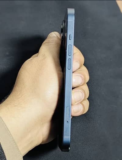 Iphone 13 factory unlock