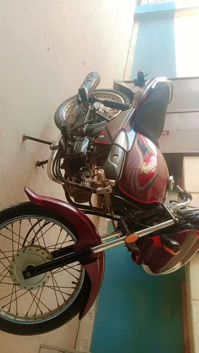 Honda 100cc 2018 modal